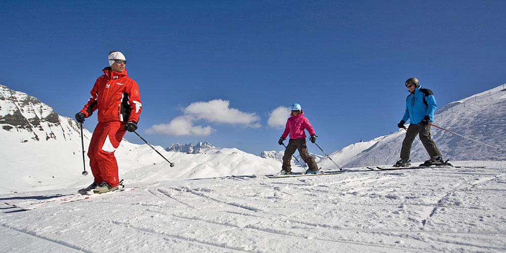 Die richtige Technik lernen bei den Skischulen in Les Portes du Soleil