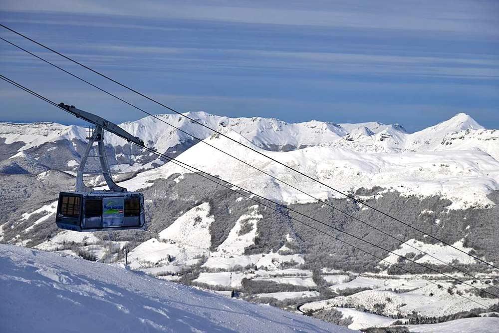 Gondel im Skigebiet Le Lioran