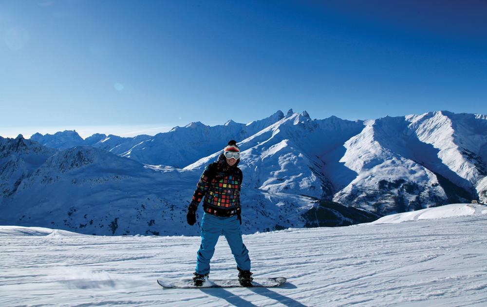 Snowboarding in Valloire