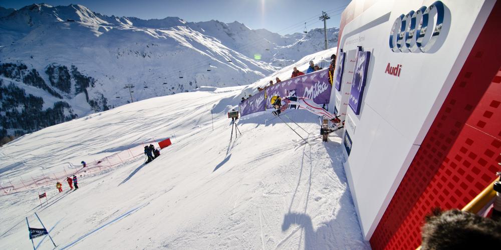 Abfahrt im Skigebiet Val d Isère