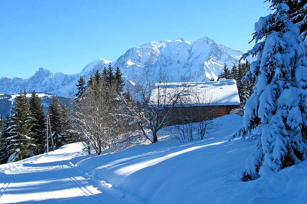 Piste mit Blick auf den Mont-Blanc