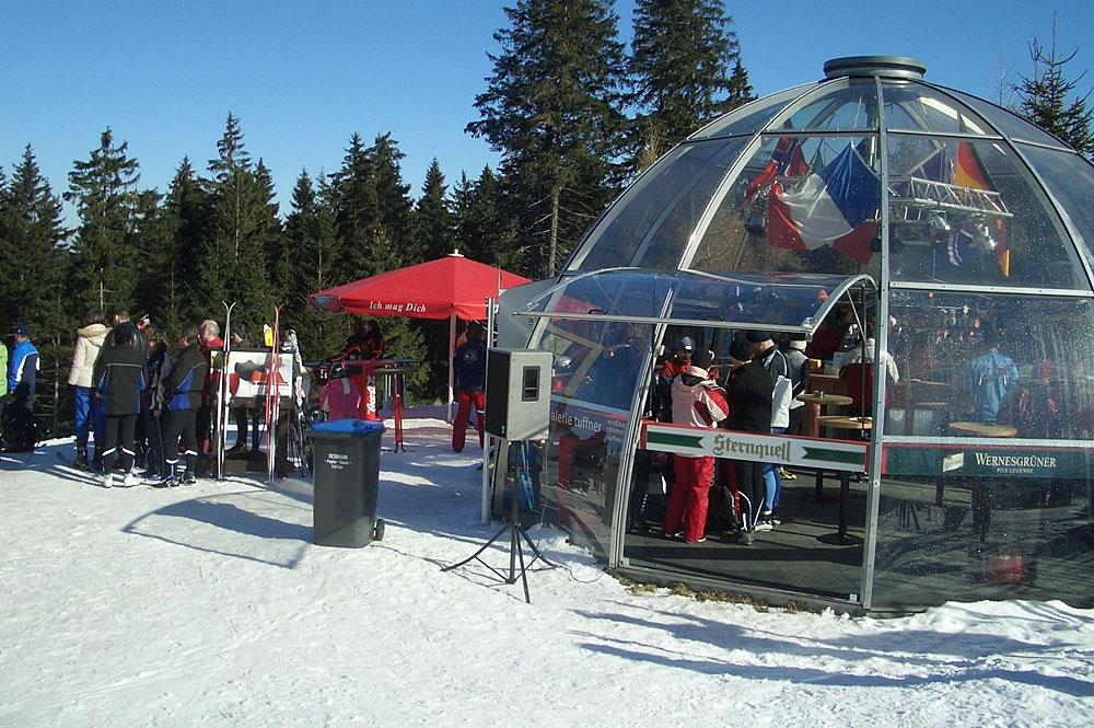 Après-Ski-Hütte bomBARdino in Carlsfeld