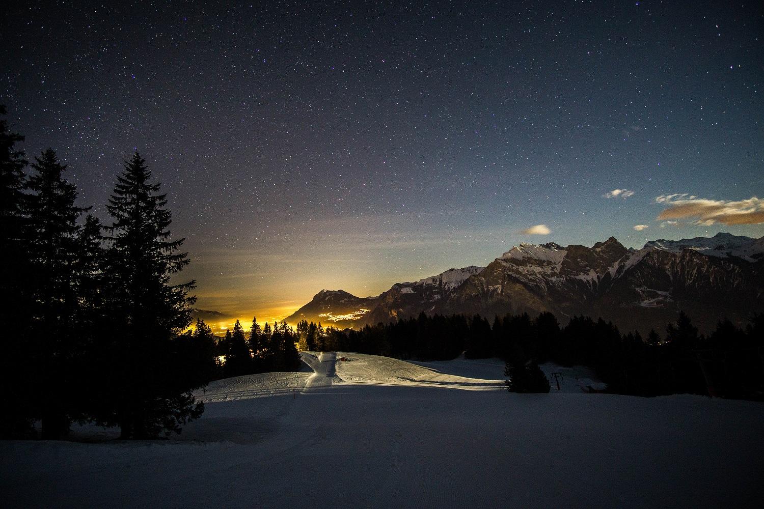 Nacht im Skigebiet Pizol