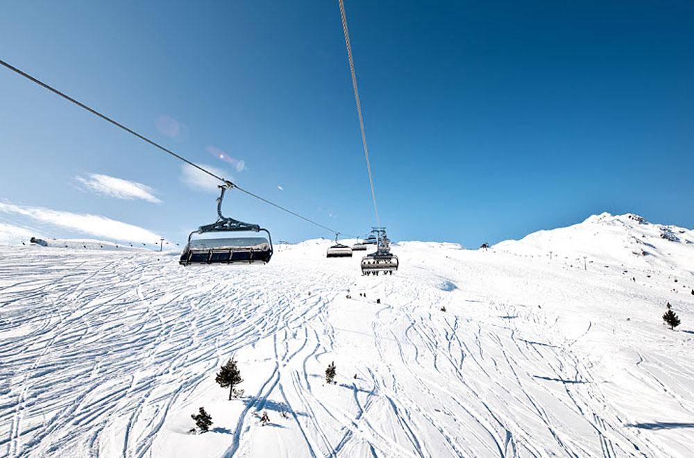 Sessellift im Skigebiet Ski Optimal Hochzillertal