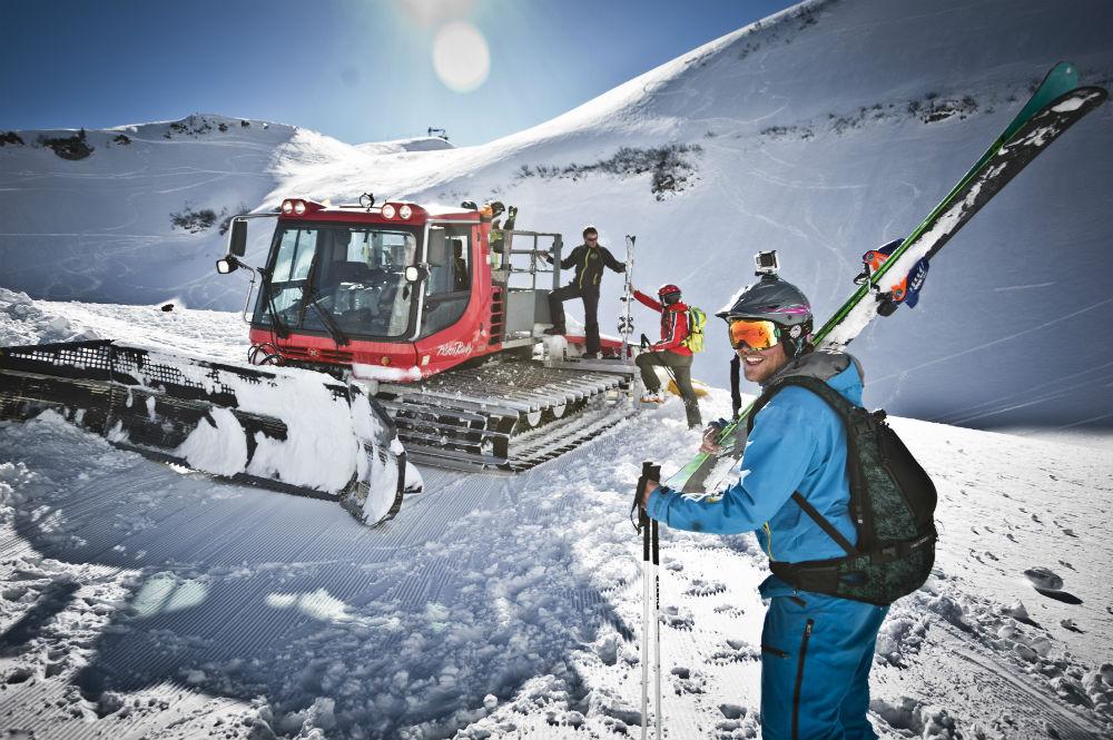 Pistenbully im Skigebiet Loser-Altaussee
