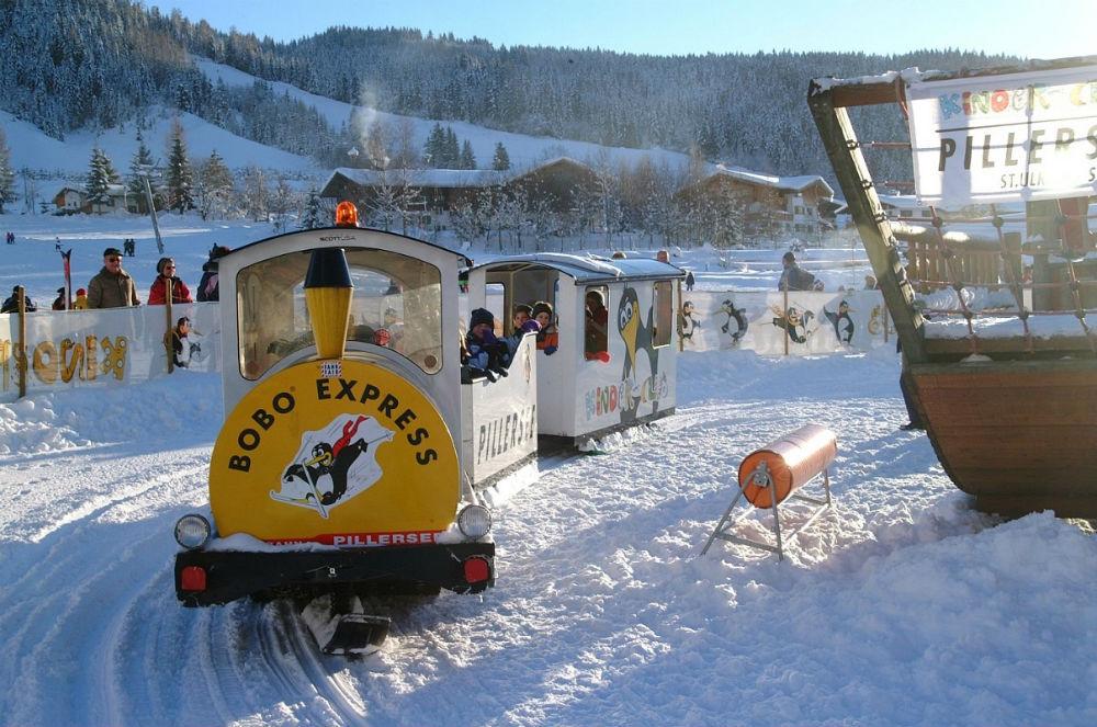 Der Bobo-Kinderpark für die kleine Skifahrer im Skigebiet Pillersee-Buchensteinwand