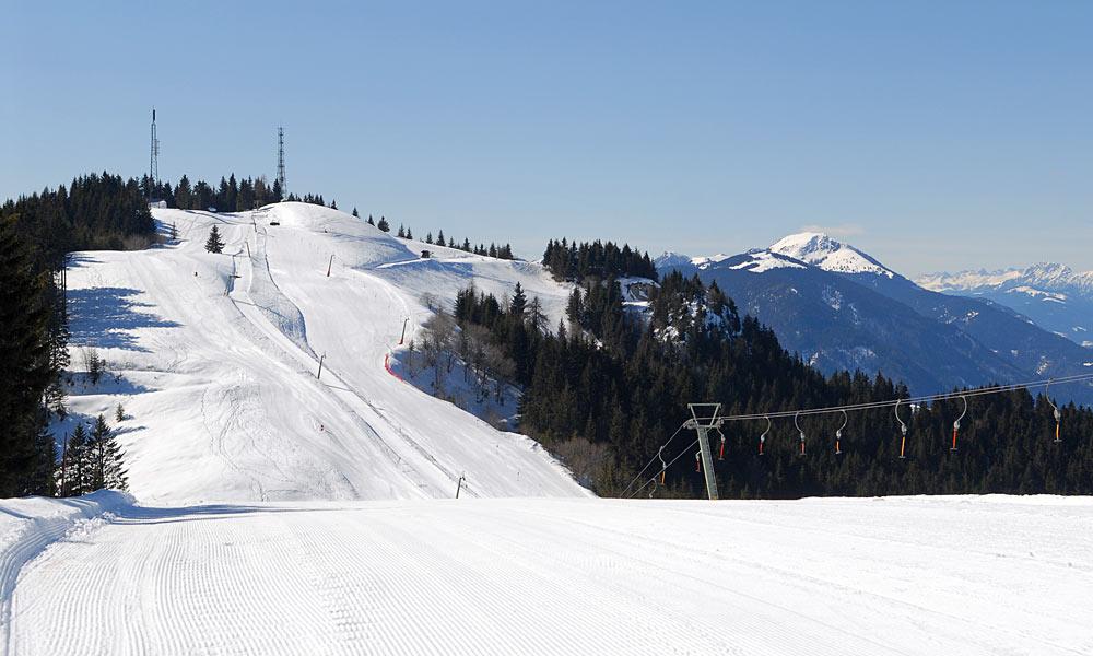 Breite Abfahrten im Skigebiet Dreiländereck