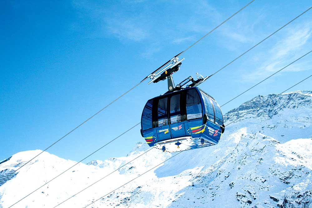 Gletscherbus am Ski Zillertal 3000