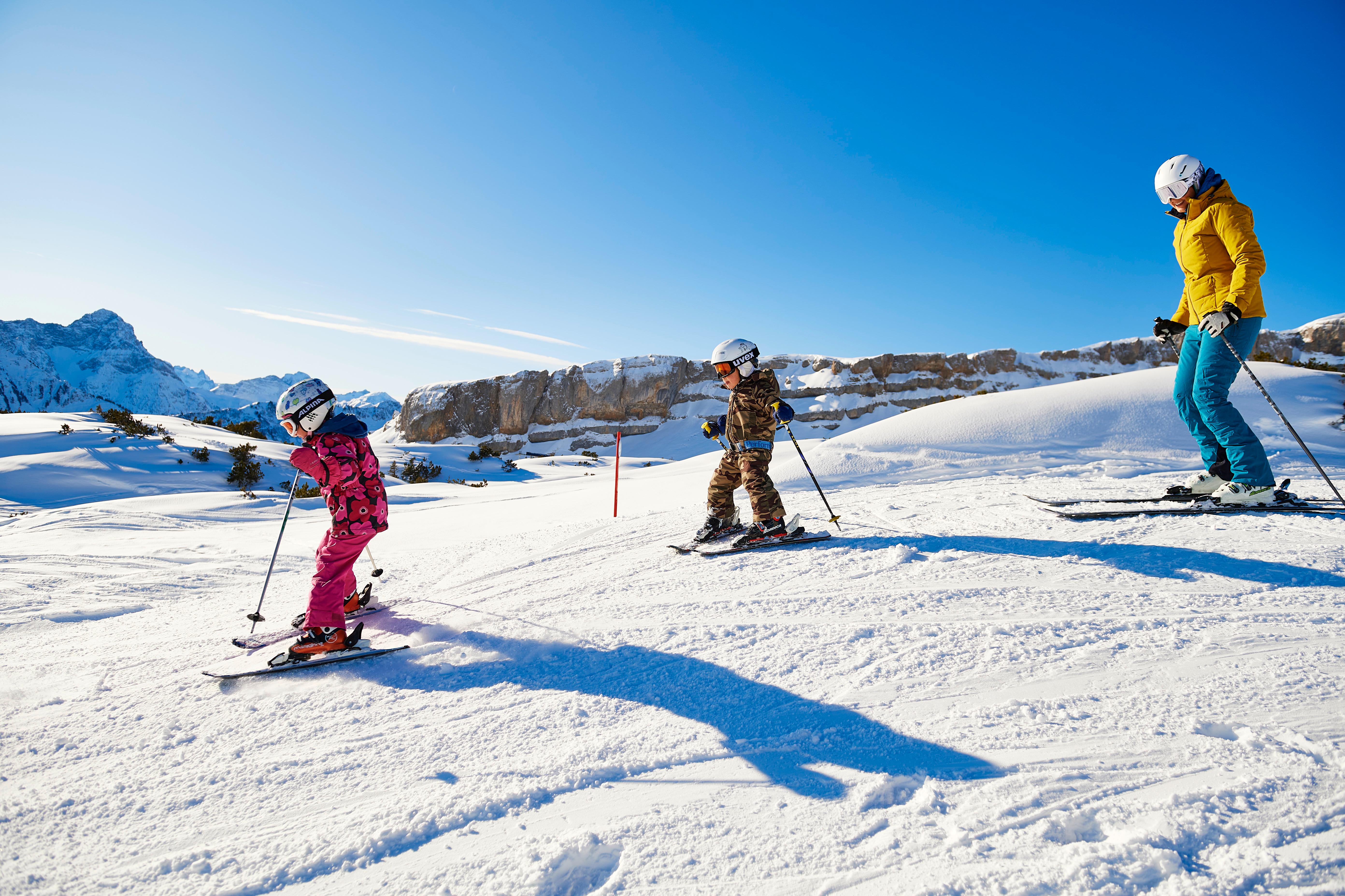 Skifahren mit Familie am Ifen