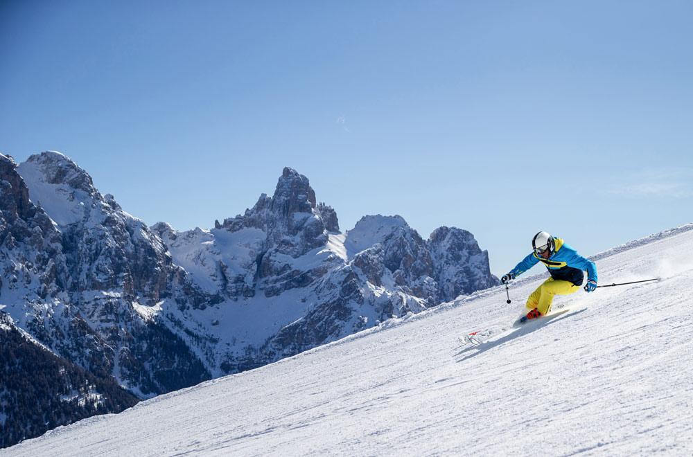 Skifahrer in San Martino di Castrozza