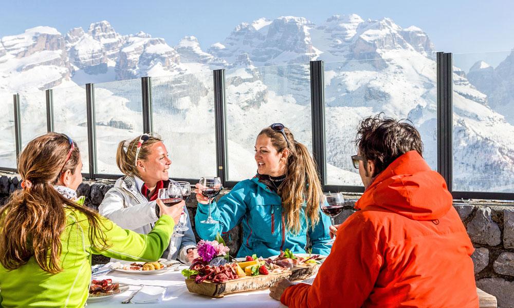 Mittagspause im Skigebiet Madonna di Campiglio