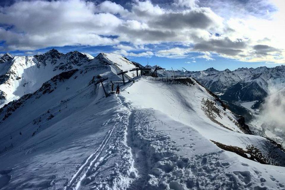 Bergstation im Skigebiet Pila