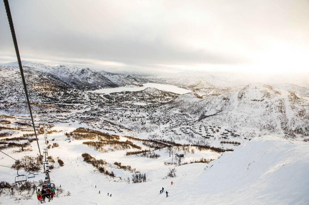 Panoramablick über das Skigebiet Hovden