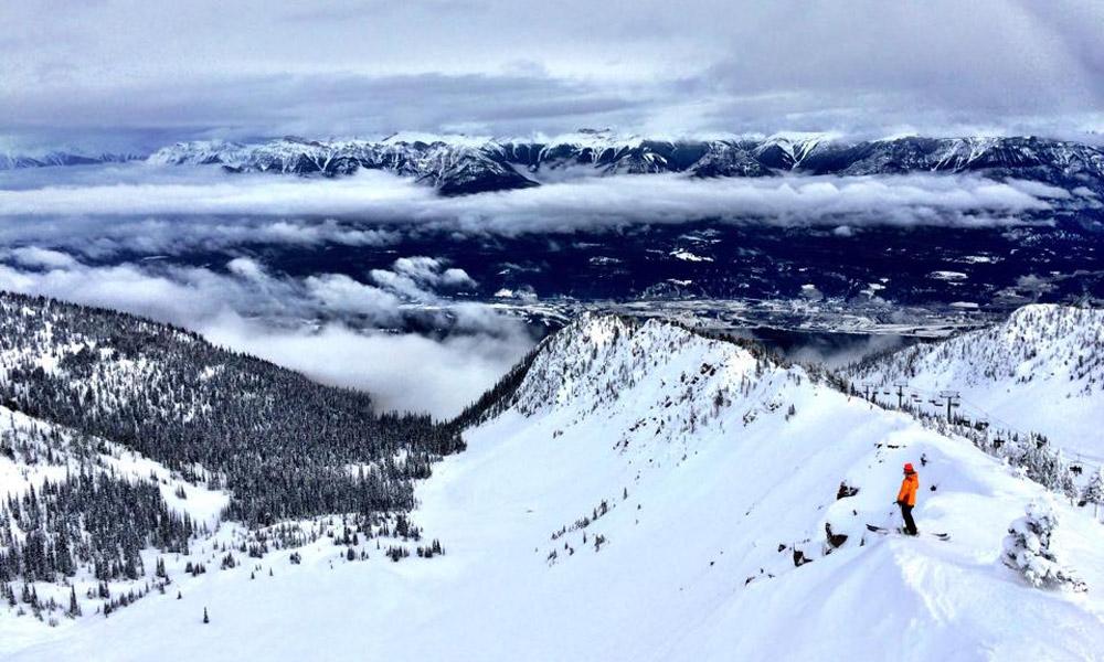 Panoramablick vom Skigebiet Kicking Horse