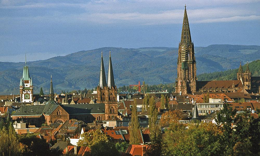 Blick über die Innenstadt von Freiburg