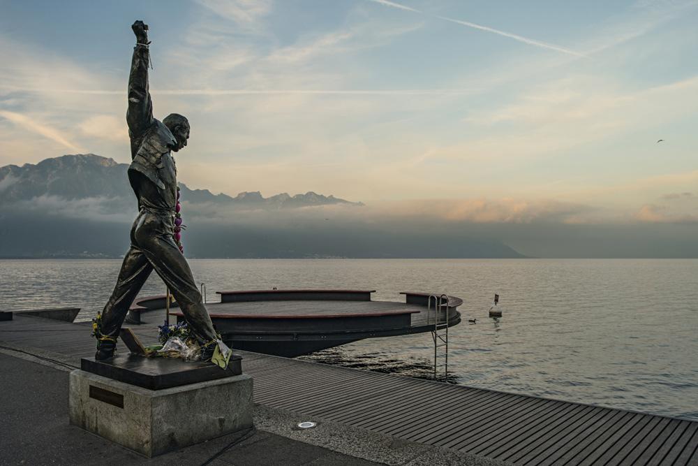 Freddie Mercury-Statue am Ufer des Genfersees in Montreux