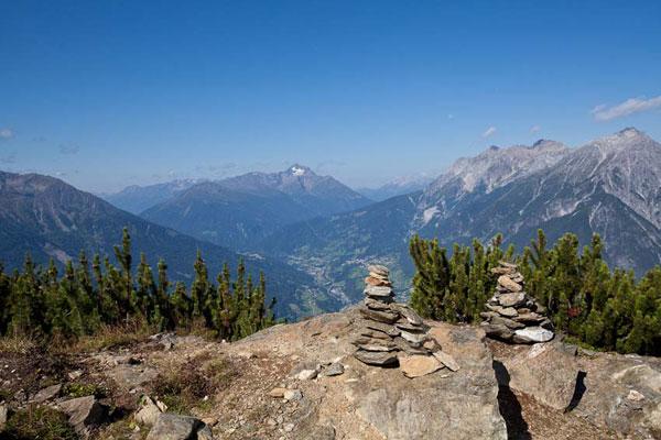 Panoramablick über die Ferienregion TirolWest