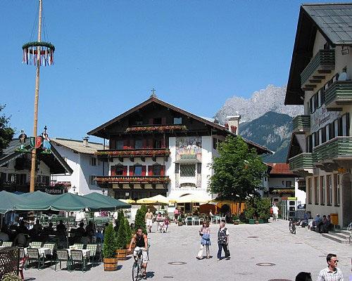 Ortsmitte - St. Johann in Tirol
